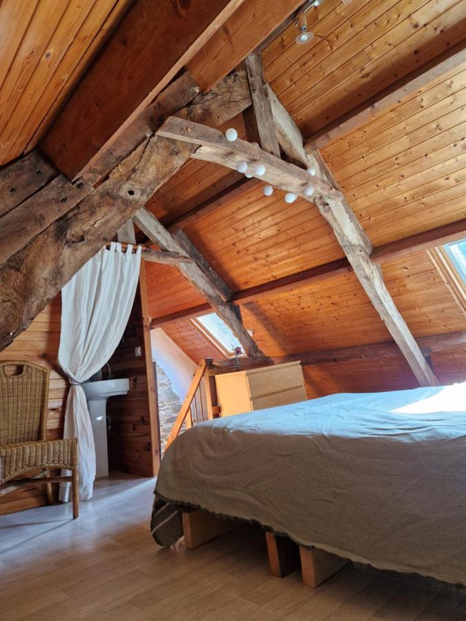 Gite Rustique En Centre Bretagne Laniscat 外观 照片