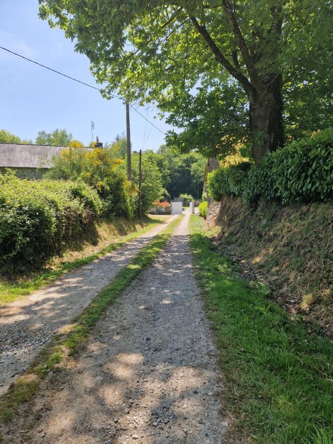 Gite Rustique En Centre Bretagne Laniscat 外观 照片